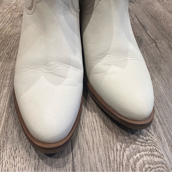 Dingo White Seguaro Leather Ankle Boots size 9.5 - Picture 2 of 8